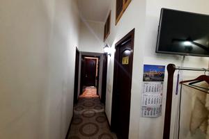 комерційна за адресою Саксаганського вул., 44