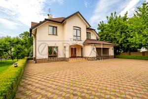 будинок за адресою с. Іванковичі, Авіаторів