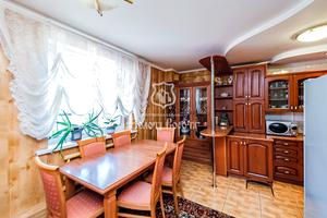 будинок за адресою Олеся Гончара, 6