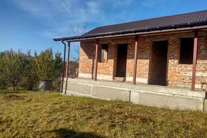 будинок за адресою с. Лісові Гринівці, Будівельників, 13