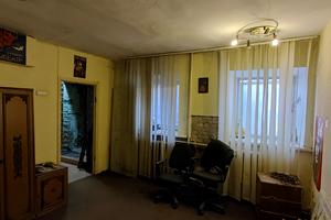 комерційна за адресою Дніпро, Філософська, 40