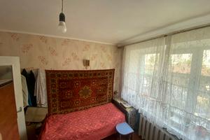 квартира за адресою Водопровідна вул., 28/2
