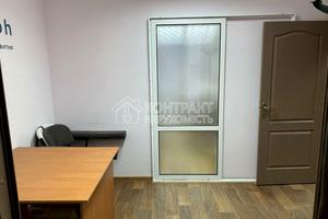 комерційна за адресою Космічна вул., 26