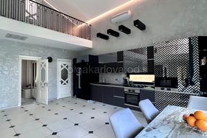 будинок за адресою с-ще. Ліски, Горіхова
