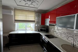 квартира за адресою Космонавтів просп., 79