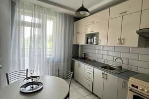 квартира за адресою Івана Величковського вул., 1