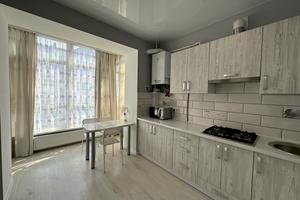 квартира за адресою Височана вул., 18