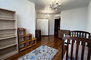 квартира за адресою Жаботинського вул. (Пролетарская улица), 56