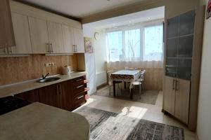 квартира за адресою Євгена Чикаленка вул., 59к