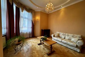 квартира за адресою Олекси Новаківського вул., 8
