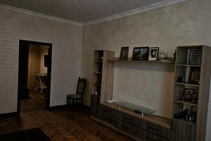 квартира по адресу Победителей ул., 6