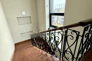 коммерческая по адресу Зоологическая ул., 5