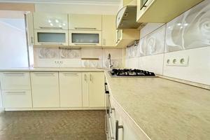 дом по адресу с. Драгомирчаны, Івасюка