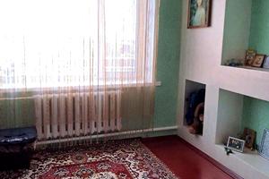 будинок за адресою Центральна вул. (Чапаєва)