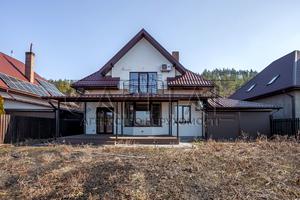 дом по адресу зелена