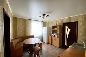 квартира по адресу Космонавтов ул., 128