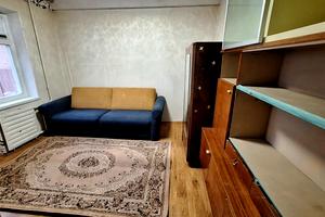 квартира за адресою Богатирська вул., 8