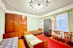 квартира за адресою Погранична, 37