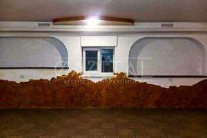 комерційна за адресою Михайла Донця вул., 17/46