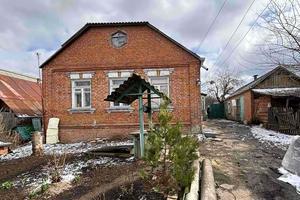будинок за адресою Каштанова