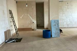 комерційна за адресою Бочарова, 44А