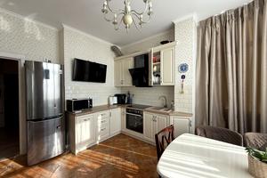 квартира по адресу Артиллерийская ул., 4в