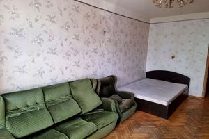 квартира за адресою Ольжича вул., 18