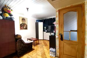 квартира за адресою Республіканська вул., 90