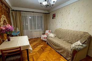 квартира за адресою Чарівна вул., 121