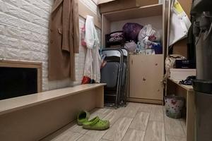 комерційна за адресою Магазинова вул., 8