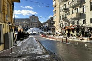 комерційна за адресою Костельна вул., 6