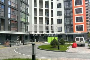 комерційна за адресою Живописна вул., 3