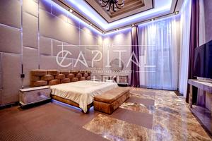 будинок за адресою Лугова вул.