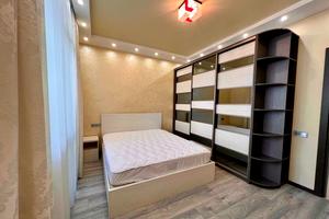 квартира за адресою Драгоманова вул., 2-А