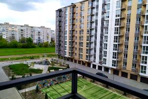 квартира по адресу Співдружності ул., 8