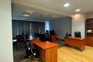 комерційна за адресою Велика Житомирська вул., 20