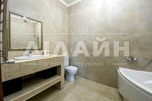 квартира по адресу Розваги ул., 27