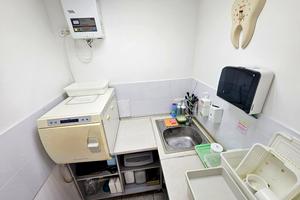 комерційна за адресою Одеська вул., 8А