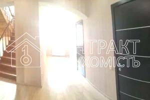 будинок за адресою Сучасна вул., 8