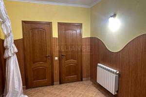 комерційна за адресою Симона Петлюри вул., 8