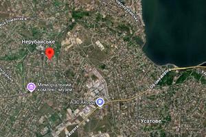 ділянка за адресою с. Нерубайське, Парашутна, 38к