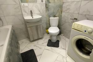 квартира за адресою Джона Ленона вул., 41