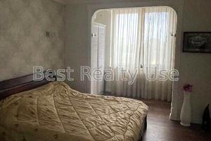 квартира за адресою Академіка Глушкова просп., 9