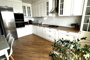 квартира за адресою Михайла Лушпи просп., 5
