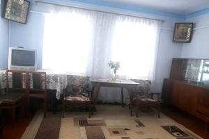 будинок за адресою набережная
