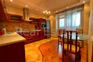 квартира за адресою Миколи Бажана просп., 12
