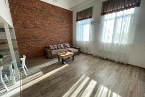 квартира по адресу Единства ул., 6