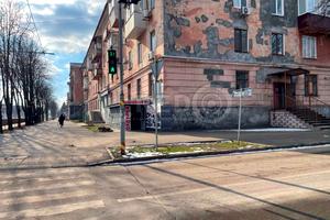 комерційна за адресою Колачевского, 107