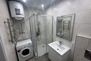 квартира за адресою Миру вул., 1/10