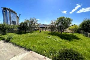 будинок за адресою Грушевського вул.